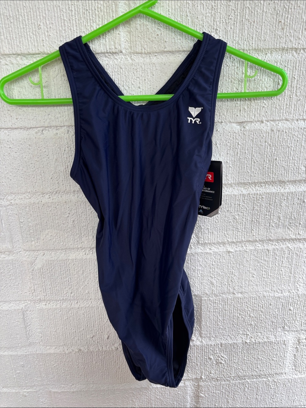 TYR Dark Navy Performance One-Piece Women's Swimsuit sz 30/S/4/6
